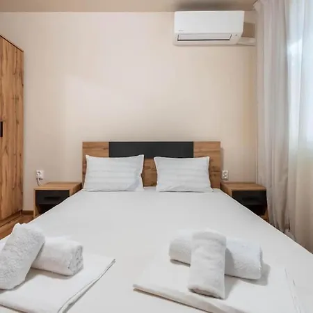 Kanchitos - 2bdr Spacious Place Apartment *